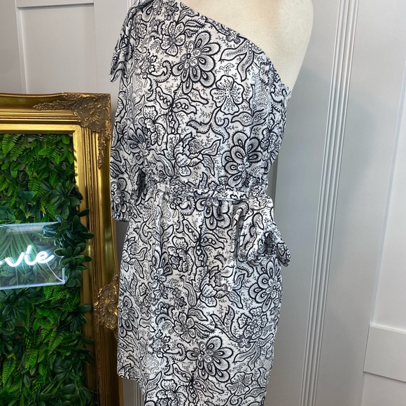 Who What Wear one shoulder dress | Sz S - Picture 3 of 7